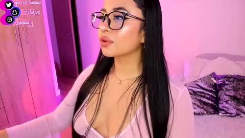 Liana  online show from December 14, 2024, 4:56 am