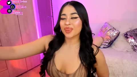 Liana  online show from February 19, 2025, 6:11 am