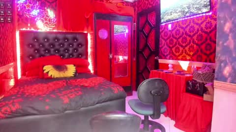 Lily online show from December 20, 2024, 10:54 pm