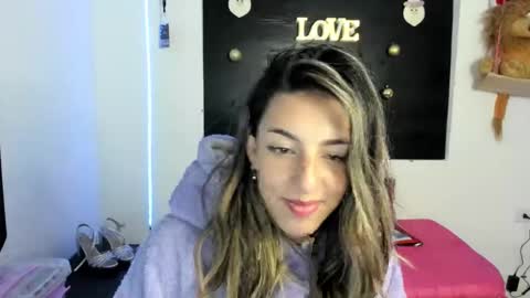 queen_natttyy online show from December 12, 2024, 6:14 am