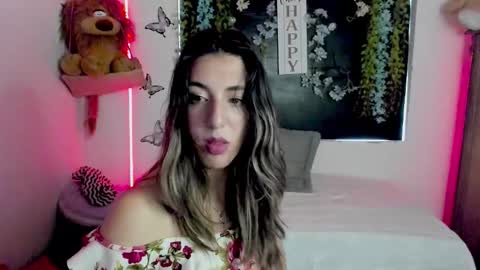 queen_natttyy online show from September 24, 2025, 2:31 pm