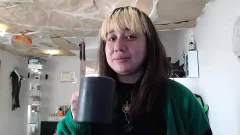 Snapshot of queen_zafiro88 chatting on November 1, 2025, 1:46 pm Zafiro ILL BROADCAST UNTIL DECEMBER Onlyfans online show from November 1, 2025, 1:46 pm