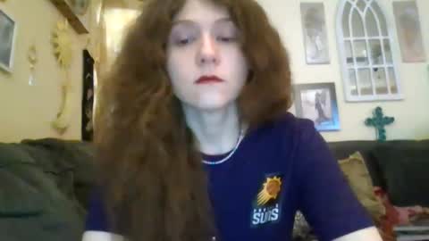 Snapshot of queencrimsonlvx chatting on May 6, 2026, 8:58 pm queencrimsonlvx online show from May 6, 2026, 8:58 pm
