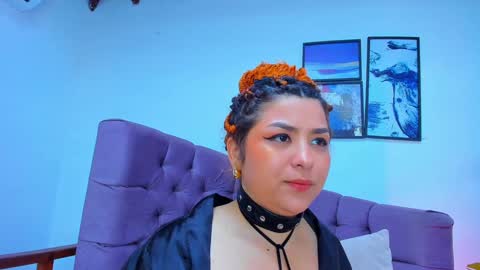 Queen online show from December 28, 2024, 11:05 pm