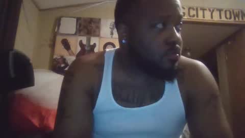 Snapshot of queenking55 chatting on March 10, 2025, 4:17 am Queen N King Fun Night online show from March 10, 2025, 4:17 am