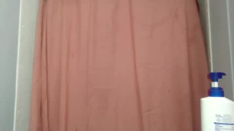 Queen N King Fun Night online show from March 22, 2026, 8:07 am