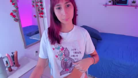 Andrea  online show from December 15, 2025, 12:42 pm