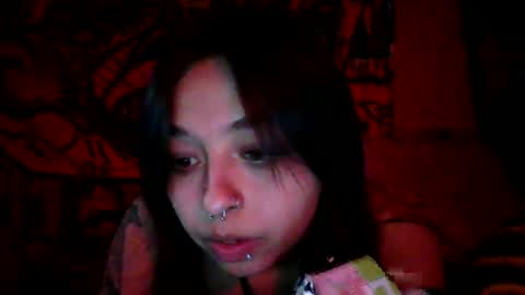 Snapshot of queenmarcy666 chatting on December 31, 2024, 6:59 am Marceline VQueen online show from December 31, 2024, 6:59 am