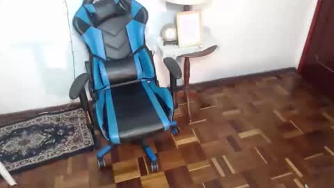 Rose online show from November 11, 2025, 12:43 am