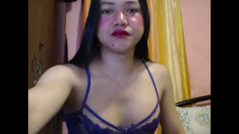 Snapshot of queensassy_ chatting on July 10, 2026, 9:34 am Erin online show from July 10, 2026, 9:34 am