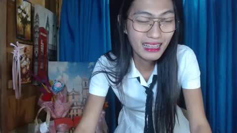 queensteffi online show from December 12, 2024, 10:20 pm