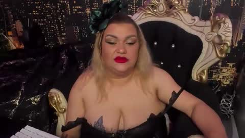 Snapshot of queentabitha chatting on November 21, 2025, 11:58 pm Tabitha online show from November 21, 2025, 11:58 pm