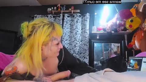 Snapshot of queer_burrito chatting on February 9, 2026, 5:33 am Sky Burrito online show from February 9, 2026, 5:33 am