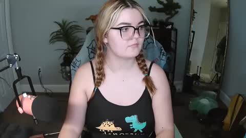 Bri online show from February 15, 2026, 3:36 am