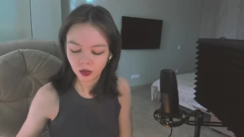 quietluxury online show from March 22, 2026, 12:41 pm