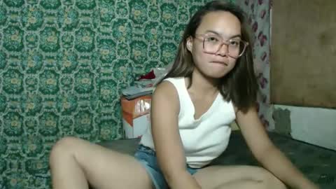 Quinne online show from April 21, 2026, 11:27 am