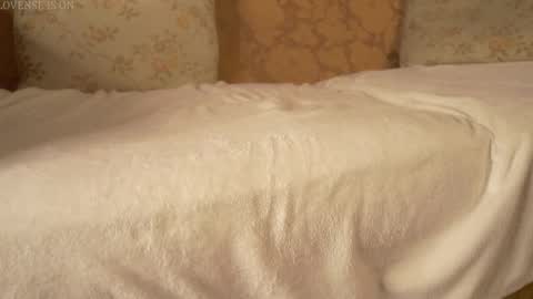 Snapshot of quyenkjos chatting on December 21, 2025, 2:24 pm Alice online show from December 21, 2025, 2:24 pm