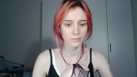 Snapshot of quyenpollio chatting on June 28, 2026, 3:07 pm Lana Pollio online show from June 28, 2026, 3:07 pm