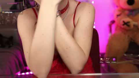 Nova Hollis online show from March 26, 2026, 5:13 am