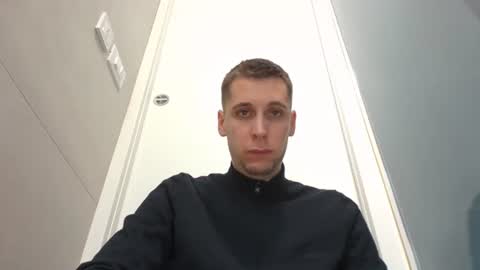 Snapshot of qwerty96cuck96 chatting on December 24, 2024, 11:55 pm qwerty96cuck96 online show from December 24, 2024, 11:55 pm