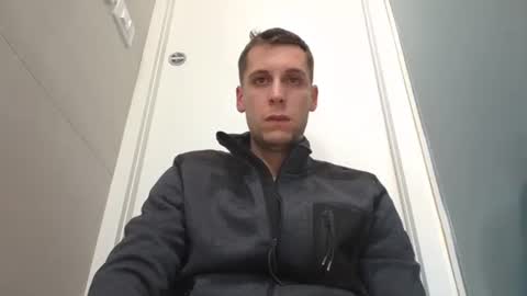 Snapshot of qwerty96cuck96 chatting on January 2, 2025, 10:01 pm qwerty96cuck96 online show from January 2, 2025, 10:01 pm