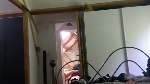 qwertyfish72 online show from March 25, 2026, 12:55 pm