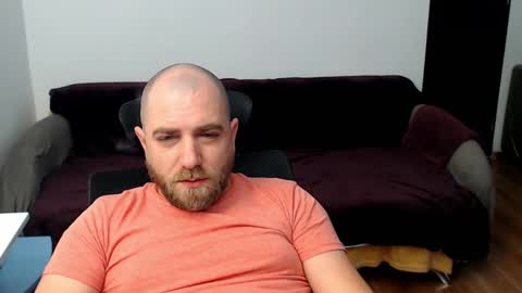 R0bila online show from November 23, 2025, 11:26 pm