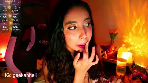 Angel  online show from February 15, 2026, 7:51 am