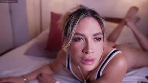 RACHEL BLAKE online show from February 21, 2025, 4:40 am