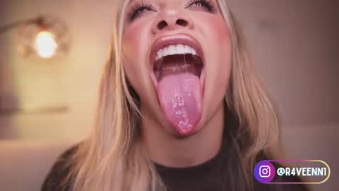 RACHEL BLAKE online show from October 26, 2025, 10:36 pm