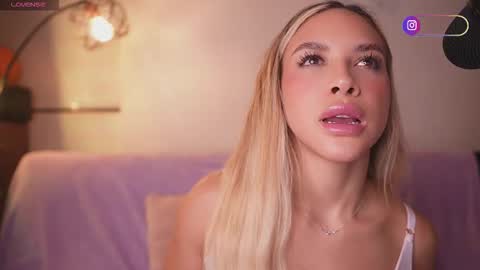 RACHEL BLAKE online show from October 29, 2025, 6:37 am