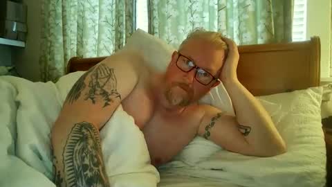 Snapshot of r_o_h_a_n_r_o_o_m chatting on April 7, 2026, 8:26 am r_o_h_a_n_r_o_o_m online show from April 7, 2026, 8:26 am