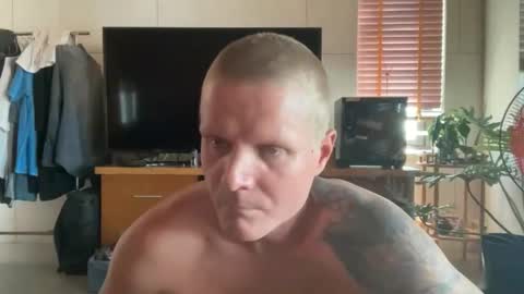 Snapshot of rabbit_eyes69 chatting on May 27, 2026, 2:41 am rabbit_eyes69 online show from May 27, 2026, 2:41 am