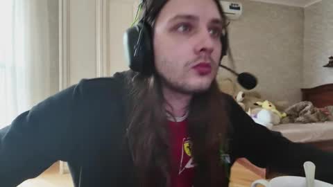rabbitboyy online show from September 18, 2025, 8:16 am