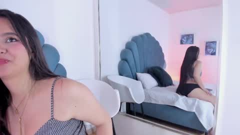 Rachel Ribeiro online show from February 22, 2025, 6:19 pm