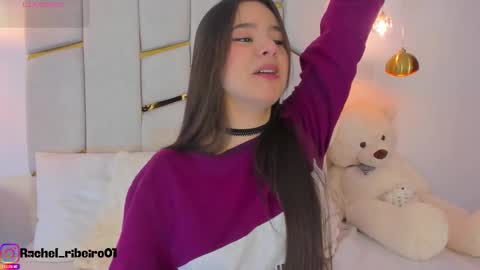 Rachel Ribeiro online show from October 10, 2025, 12:37 pm