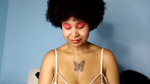 Snapshot of rachelannxd chatting on March 9, 2025, 7:37 pm RachelAnn online show from March 9, 2025, 7:37 pm