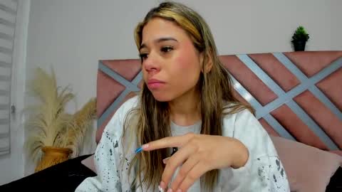 Rachell online show from June 6, 2026, 4:39 am