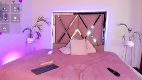 Rachel Ebony online show from December 4, 2024, 9:35 pm