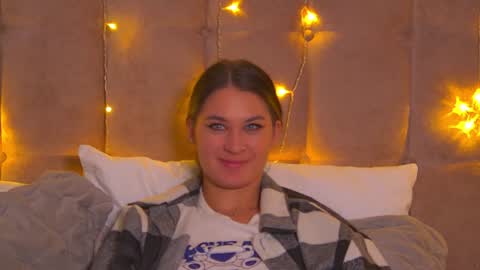 RachellSimpson online show from December 4, 2024, 10:19 pm