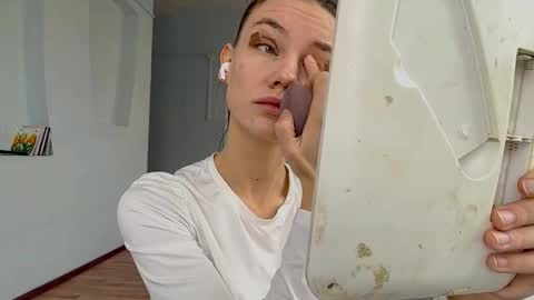 Rachel online show from October 19, 2025, 10:49 am