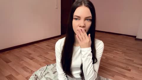 Rachel online show from November 1, 2025, 8:38 am