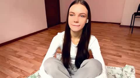 Rachel online show from November 2, 2025, 9:11 am