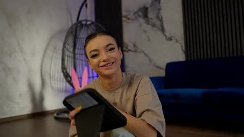 Ann online show from April 16, 2026, 4:13 am