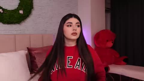 RachelSwaan online show from February 12, 2025, 4:23 am