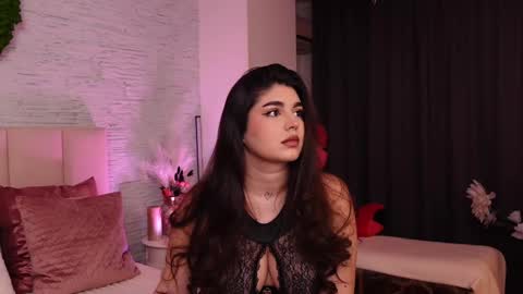 RachelSwaan online show from February 20, 2025, 5:44 am