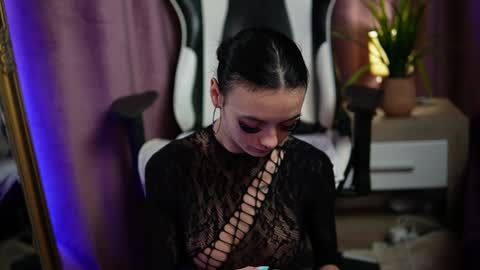  Rachel  online show from January 6, 2025, 9:11 pm