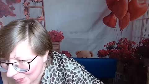 Snapshot of radachudna chatting on February 25, 2026, 7:18 am RadaChudna online show from February 25, 2026, 7:18 am