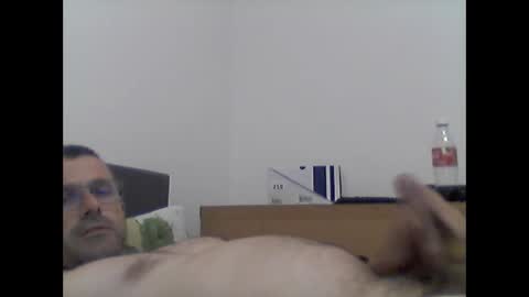 Snapshot of rade1984 chatting on June 8, 2026, 9:15 pm rade1984 online show from June 8, 2026, 9:15 pm