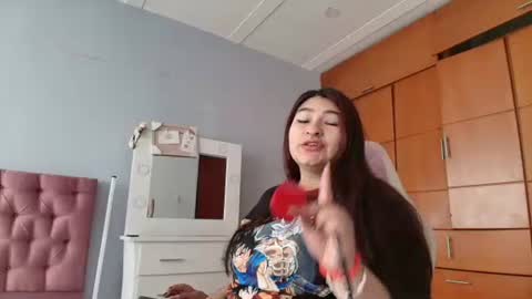 Snapshot of radiantgoddes chatting on December 2, 2024, 1:02 pm radiantgoddes online show from December 2, 2024, 1:02 pm